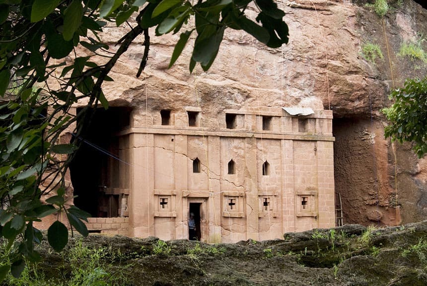 Monolithic Facades & Carvings